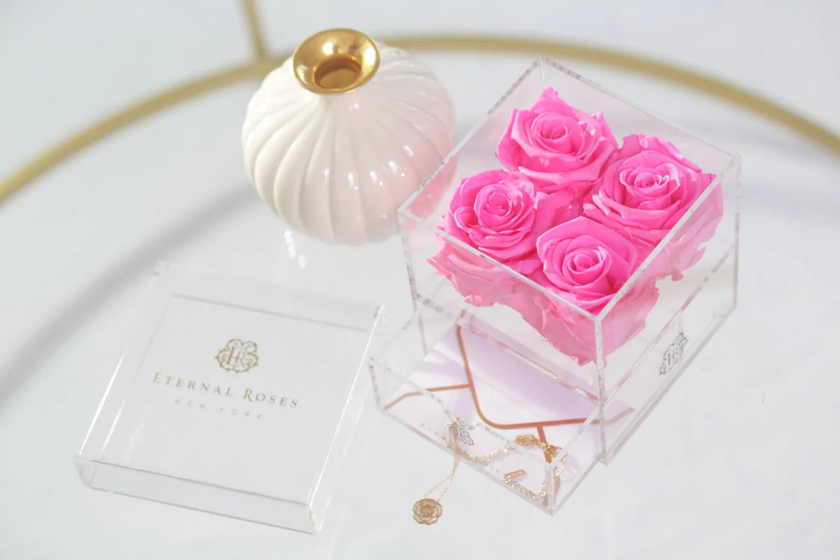 4 Preserved Roses in Acrylic Jewelry Box