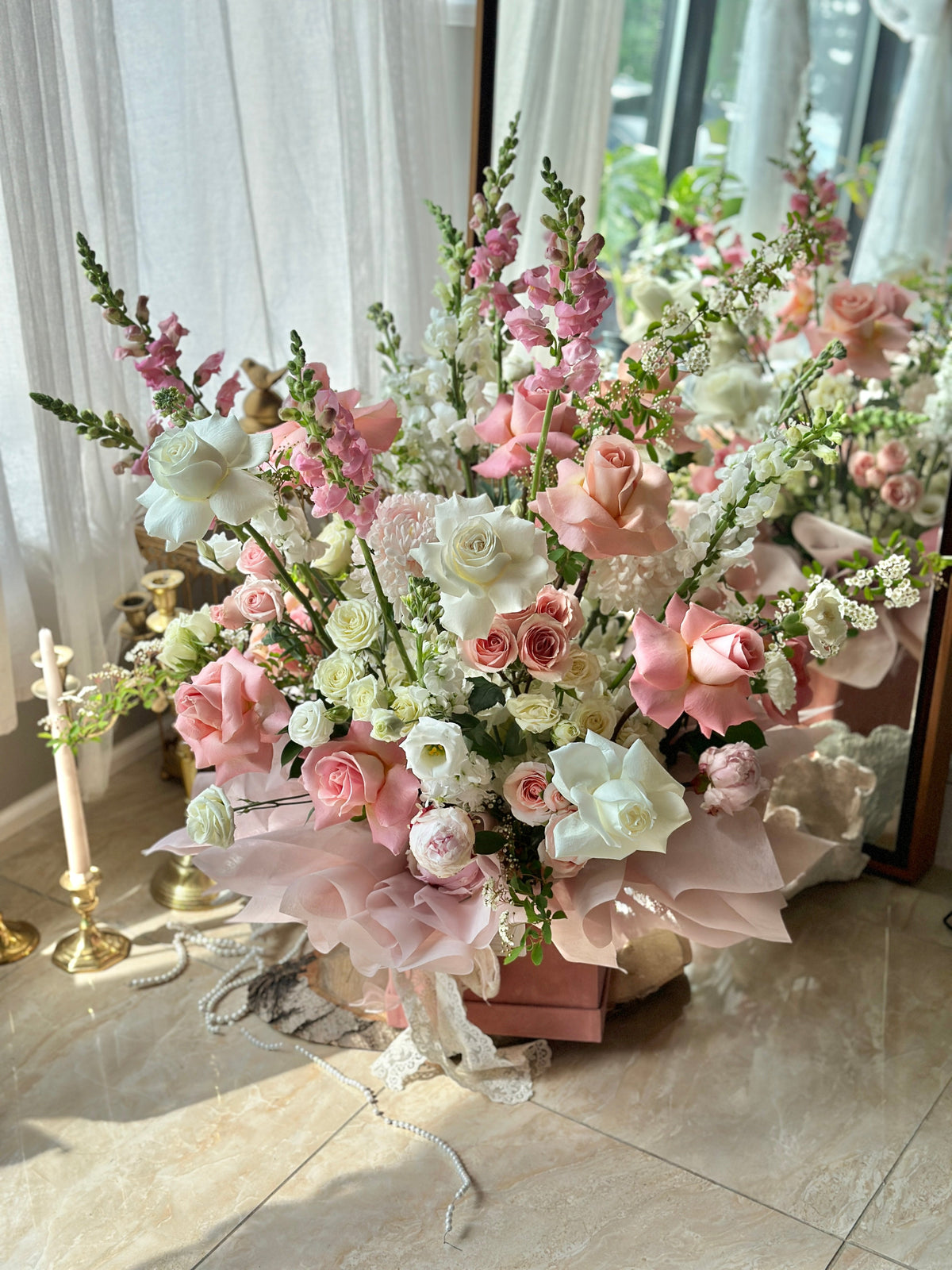 Preserved Hydrangeas Gift Box for Valentine's Day