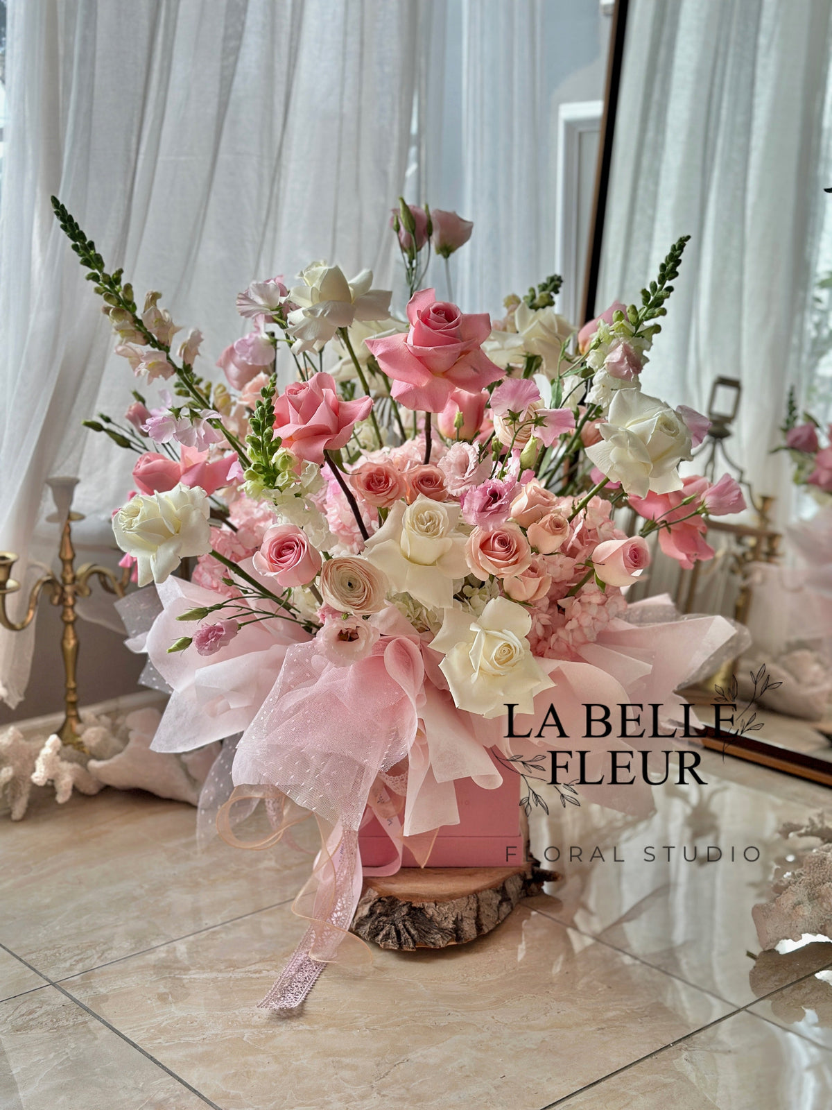 Preserved Hydrangeas in Pink Gift Box