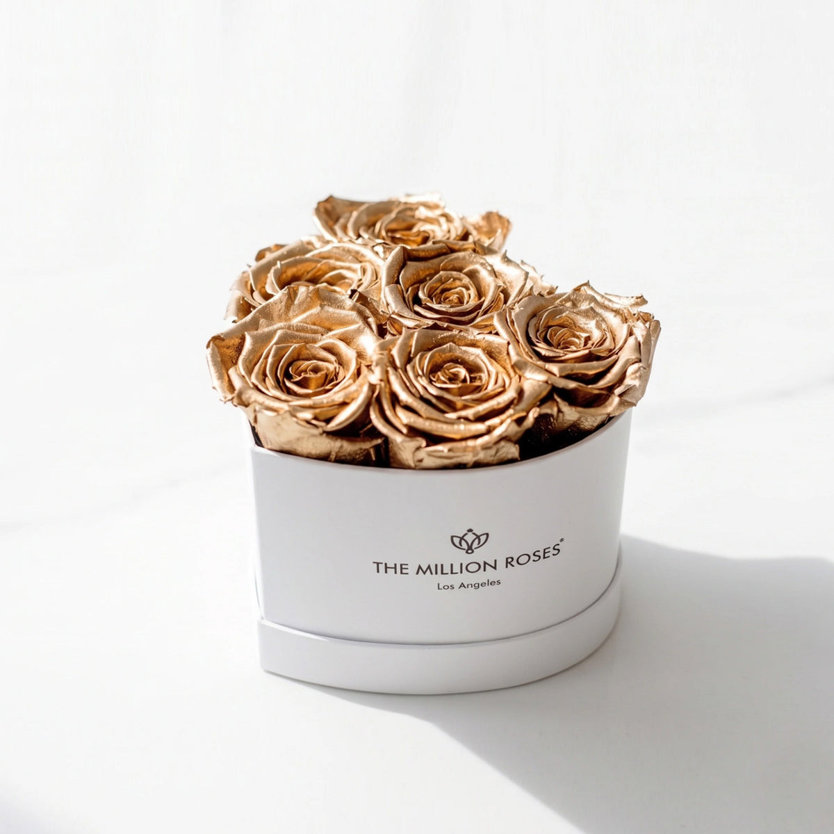 Gold Preserved Roses in White Heart Gift Box – Style 3