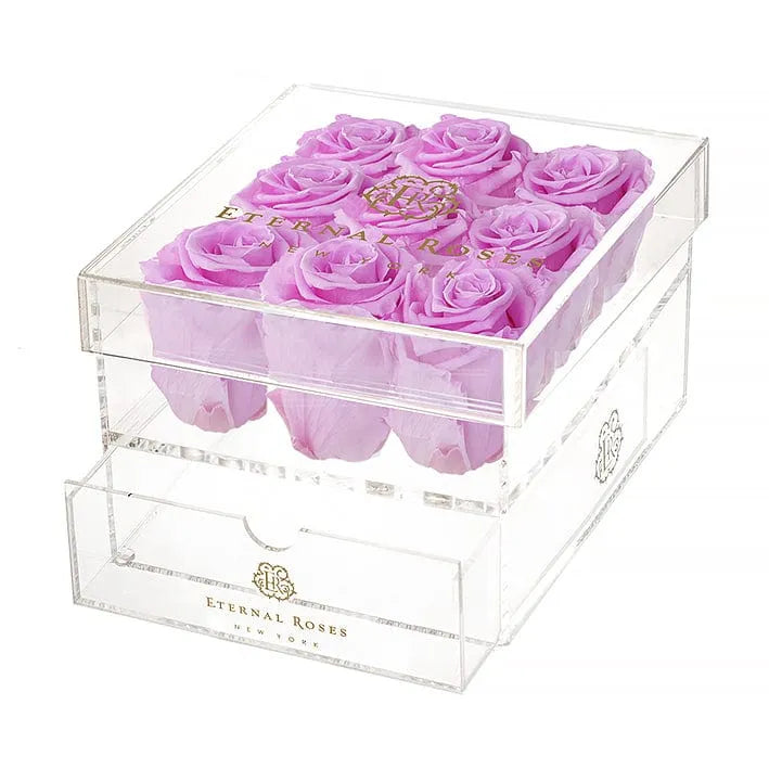 9 Preserved Roses in Acrylic Jewelry Box